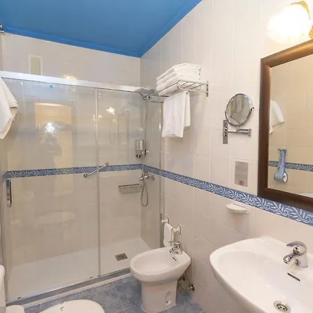 Escuder Turisticos Apartmán *