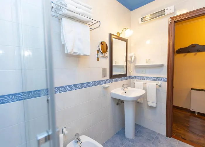 Escuder Turisticos * Ribadeo